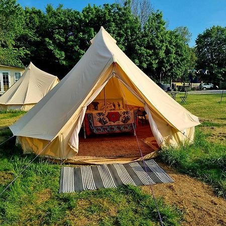 Secret Garden Glamping African Themed Tent Newark upon Trent Exteriér fotografie
