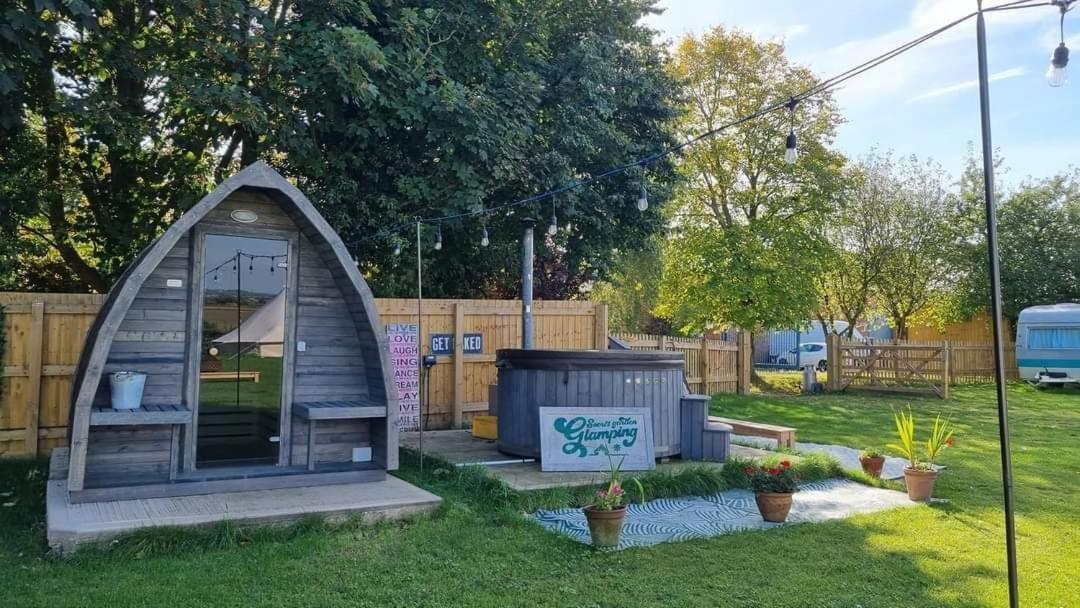 Secret Garden Glamping African Themed Tent Newark upon Trent Exteriér fotografie