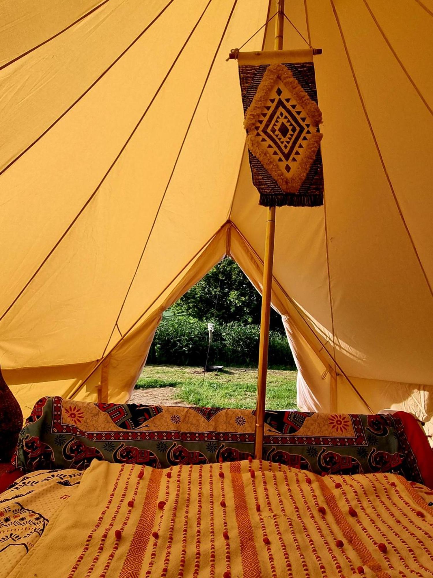 Secret Garden Glamping African Themed Tent Newark upon Trent Exteriér fotografie