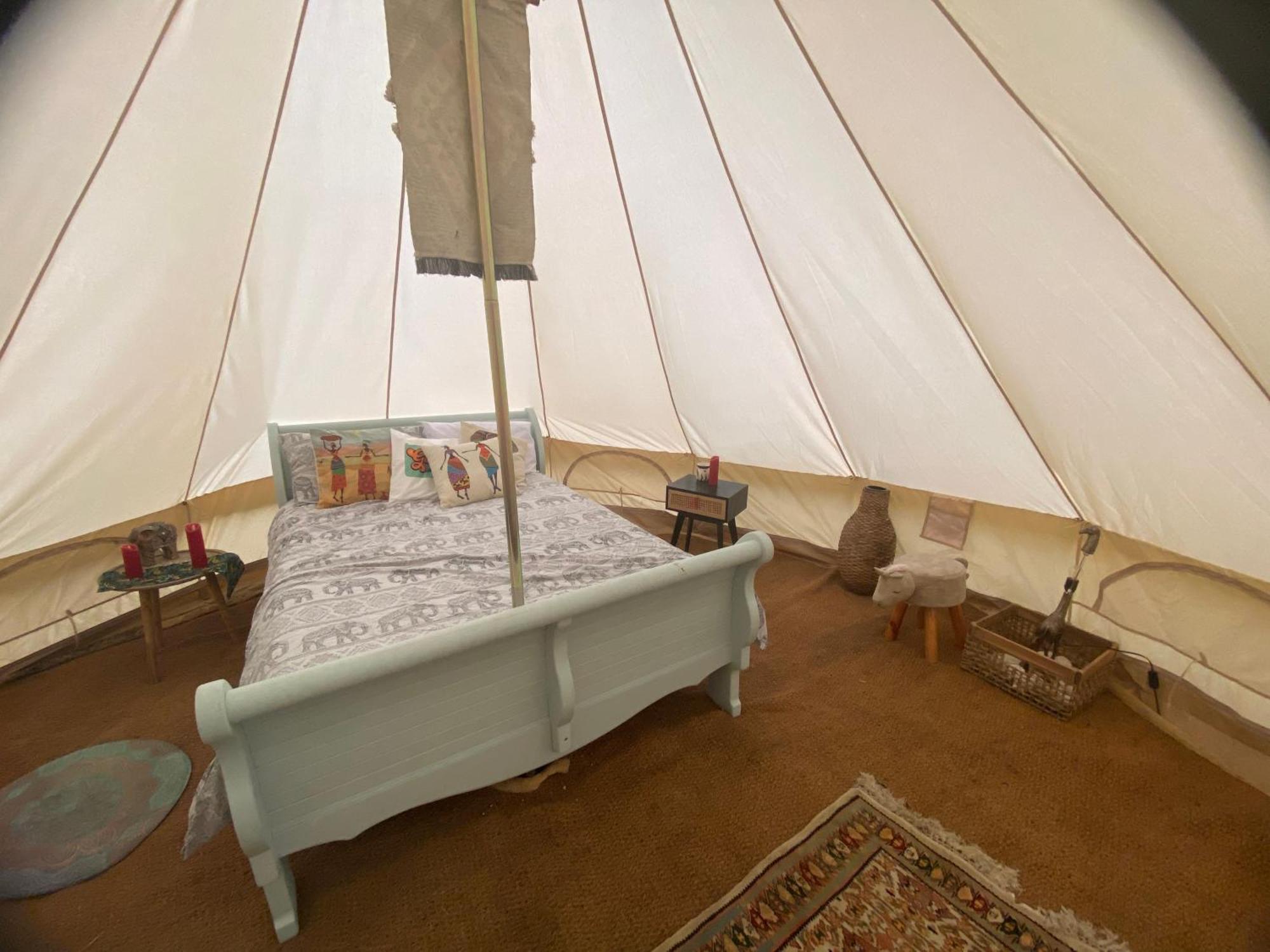 Secret Garden Glamping African Themed Tent Newark upon Trent Exteriér fotografie